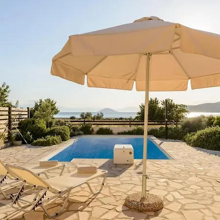 Villa Seaside Aqua Bliss & Serenity With Private Pool