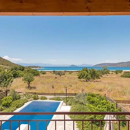 Seaside Aqua Bliss & Serenity With Private Pool Villa Koilas