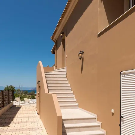 Villa Seaside Aqua Bliss & Serenity With Private Pool