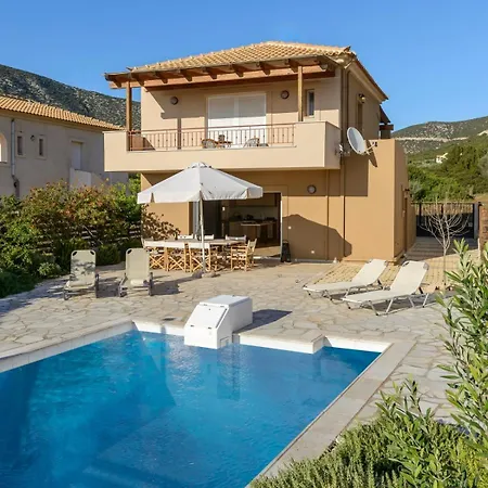 Villa Seaside Aqua Bliss & Serenity With Private Pool *